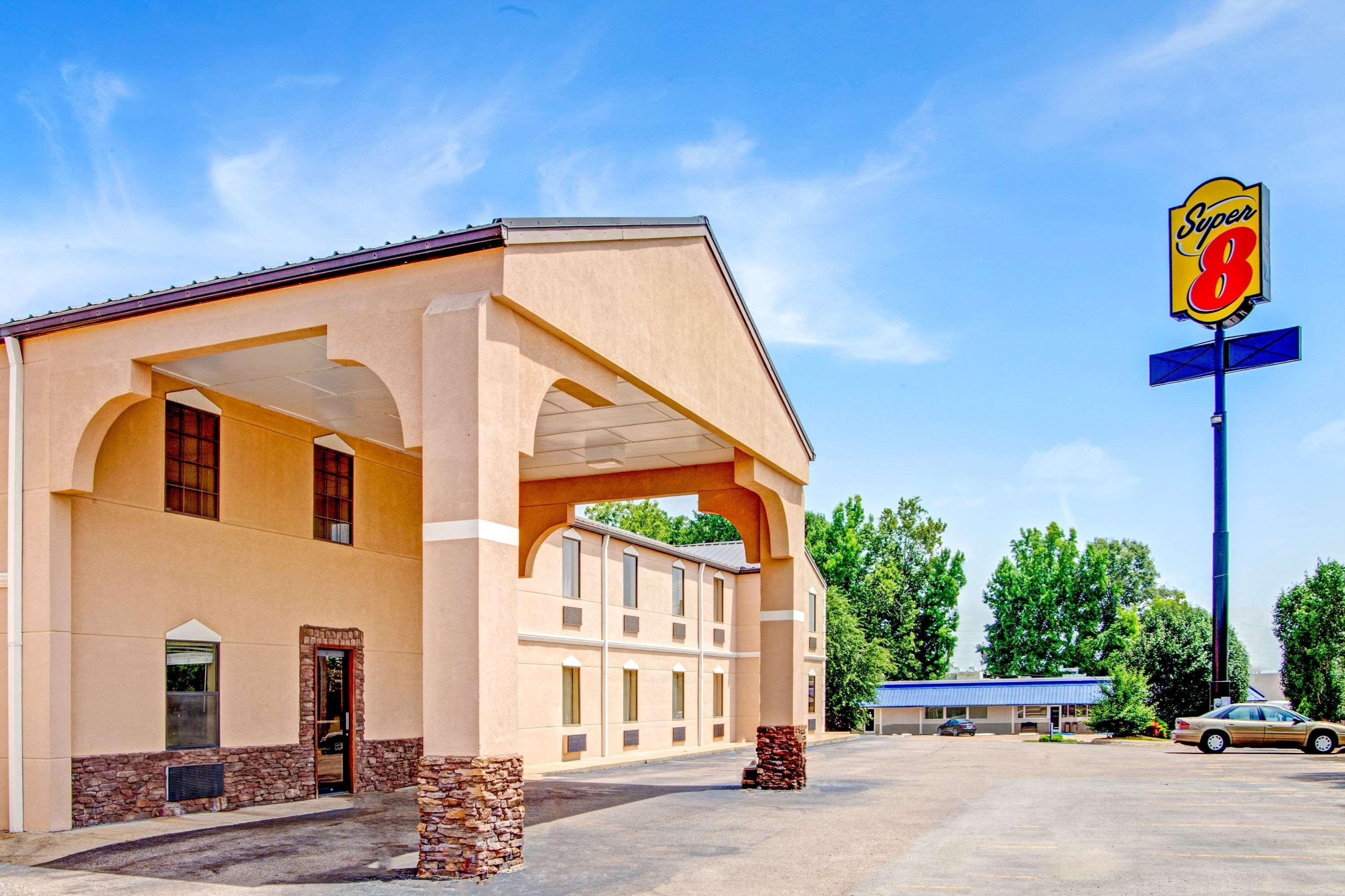 Super 8 By Wyndham Forrest City Ar Exteriér fotografie